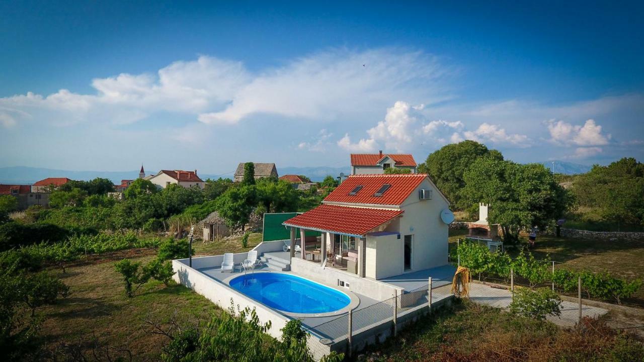 Villa Baras Garden - House With Pool Mirce Esterno foto